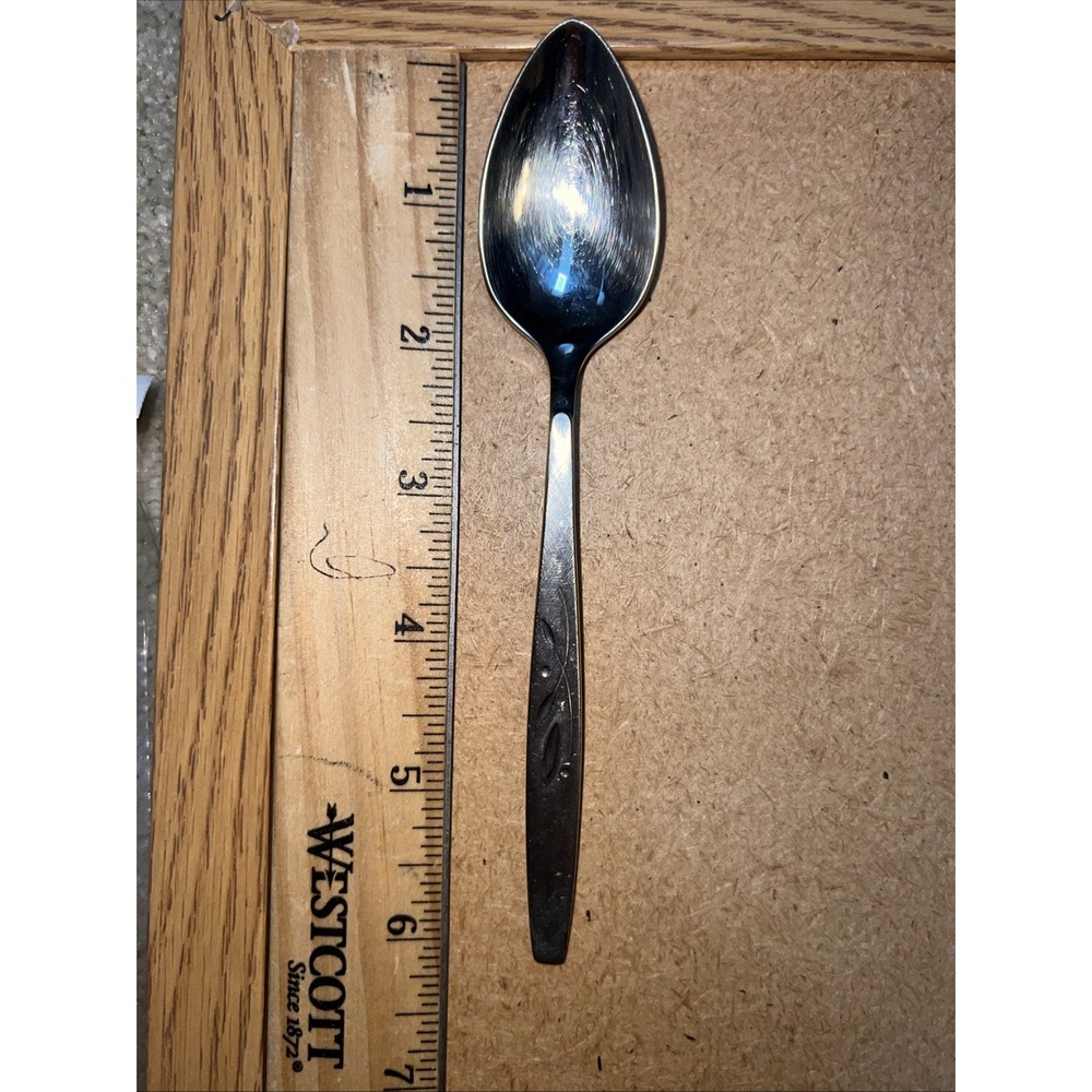 Vintage ONEIDA WILL O' WISP Teaspoon Heirloom Cube Stainless 6 1/8"